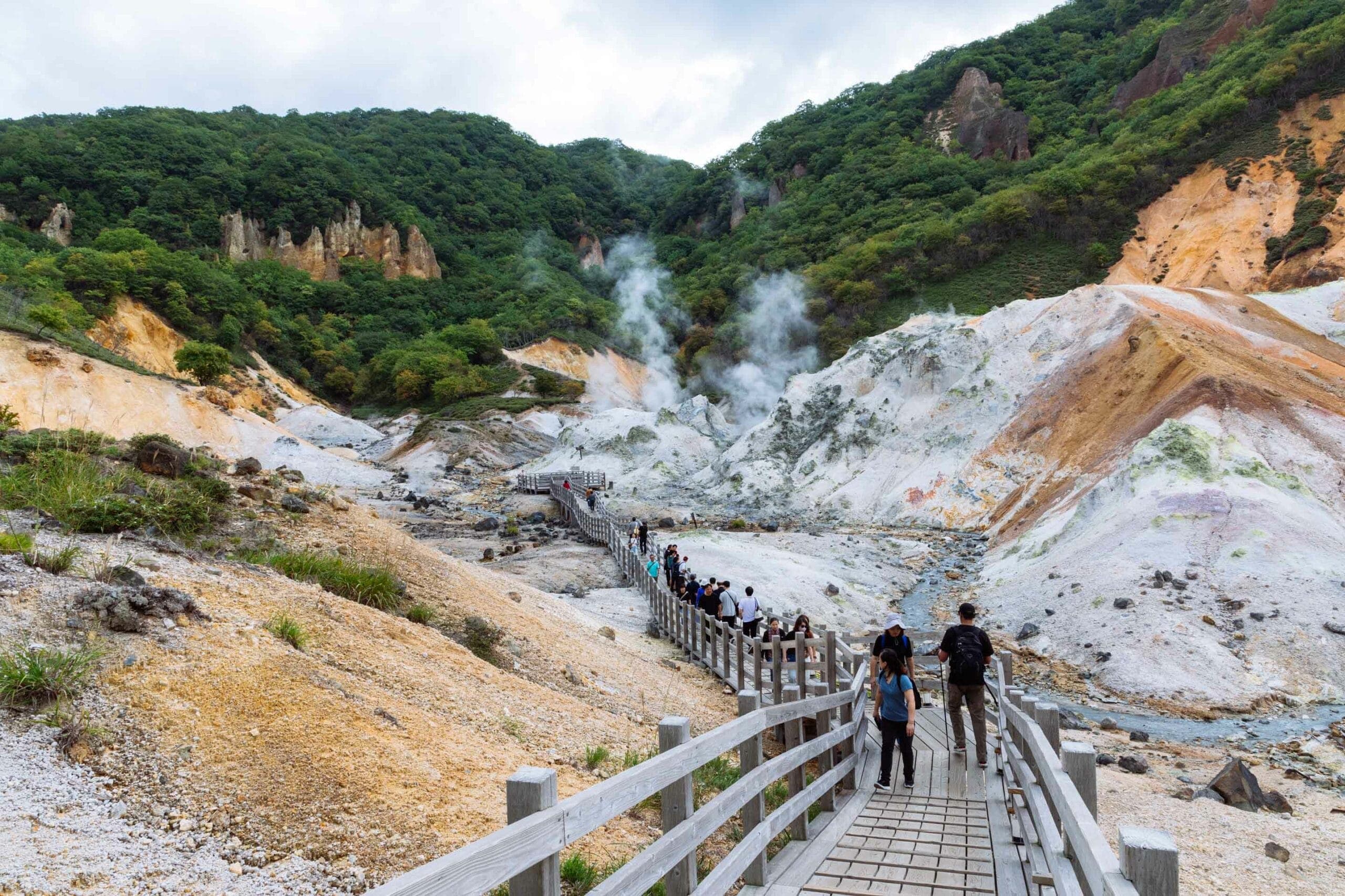 Jigokudani (Hell Valley)
